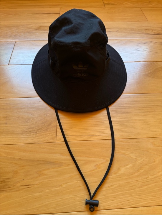 adidas Accessories - Adidas bucket hat